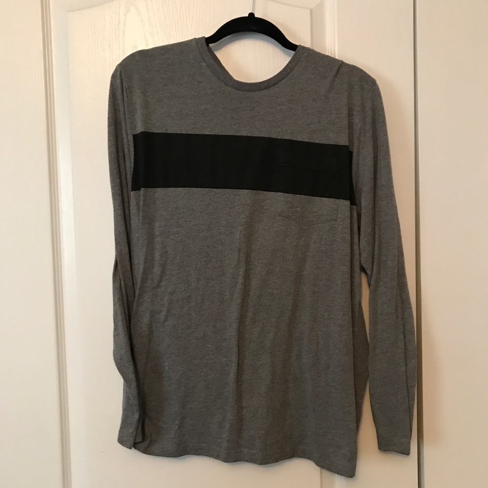 Old navy Grey T-shirt